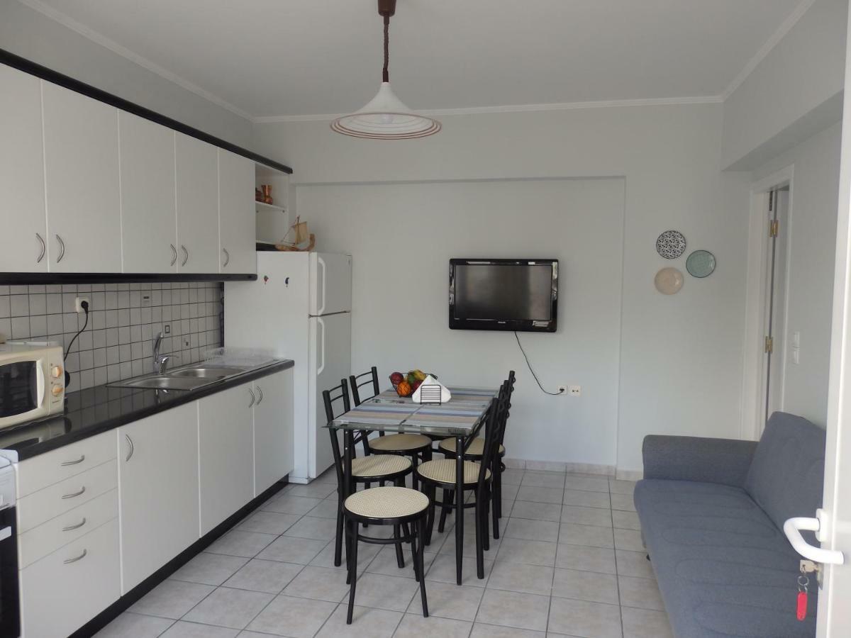 Coastal Apartment Christina Makry Gialos  Exterior photo